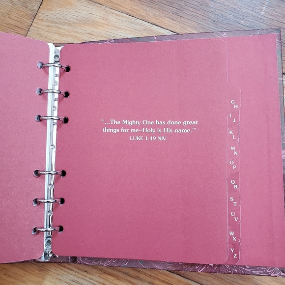 Vintage Christmas memory keeper Gift‎ Tracker Planner - Picture 10 of 10